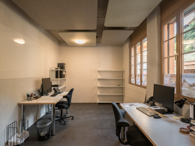 Ateliergemeinschaft - Büroräume - Zimmer mit Bad
