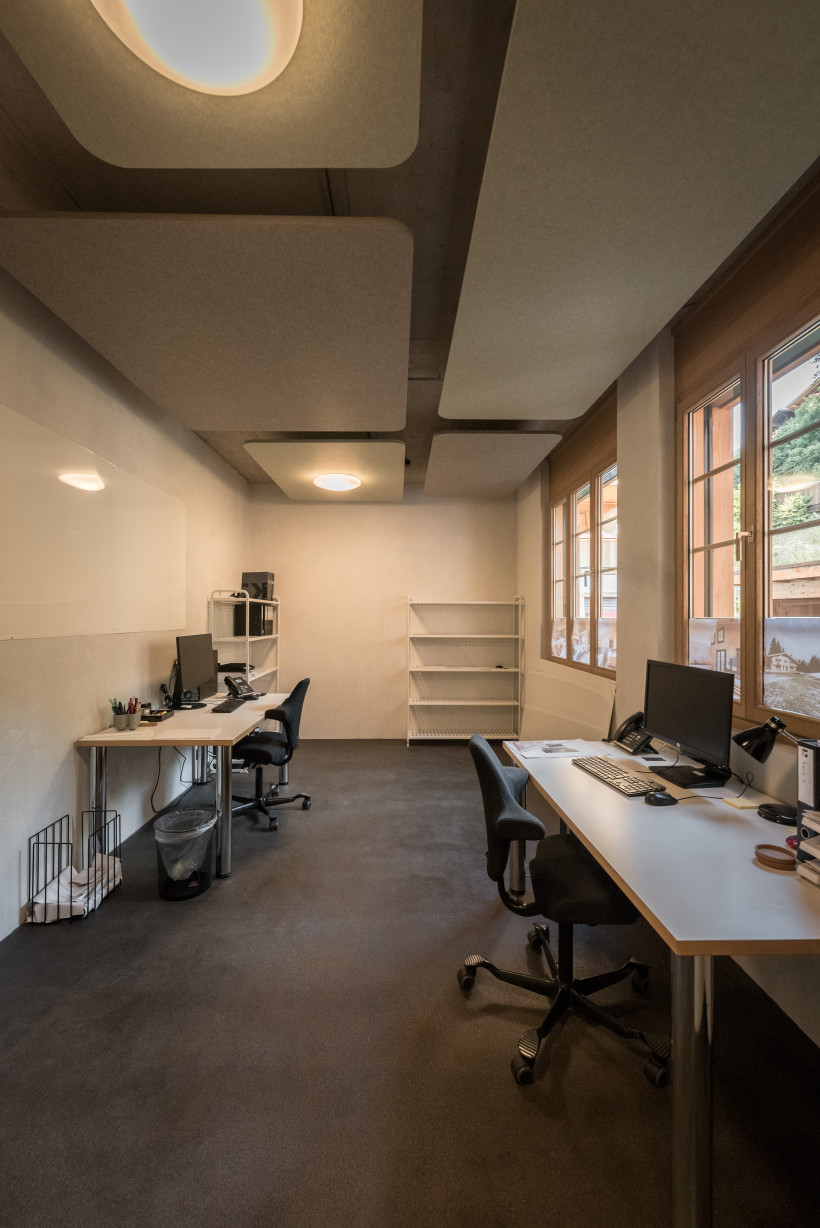 Ateliergemeinschaft - Büroräume - Zimmer mit Bad