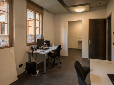 Ateliergemeinschaft - Büroräume - Zimmer mit Bad