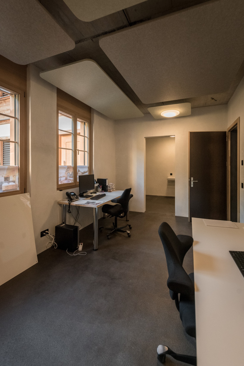 Ateliergemeinschaft - Büroräume - Zimmer mit Bad