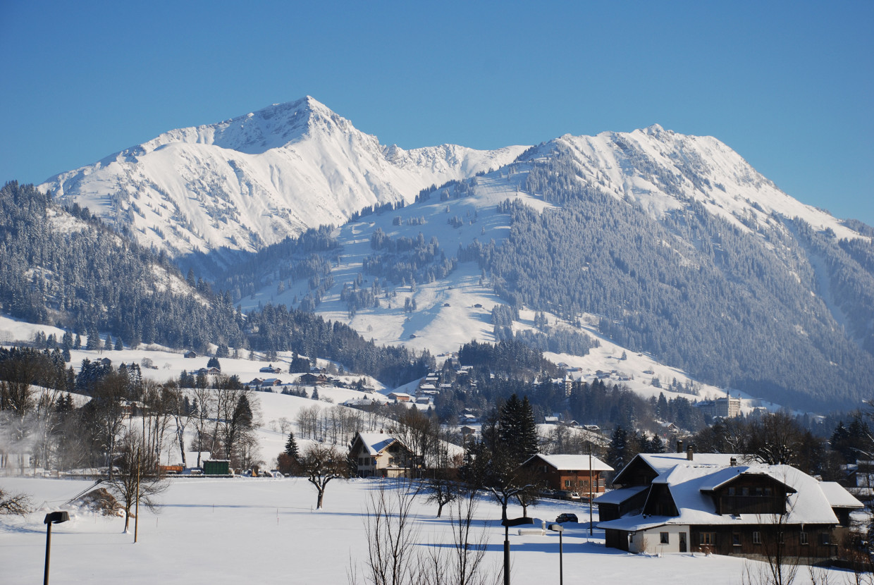 Penthouse in Saanen - ab 1. Dezember 2024